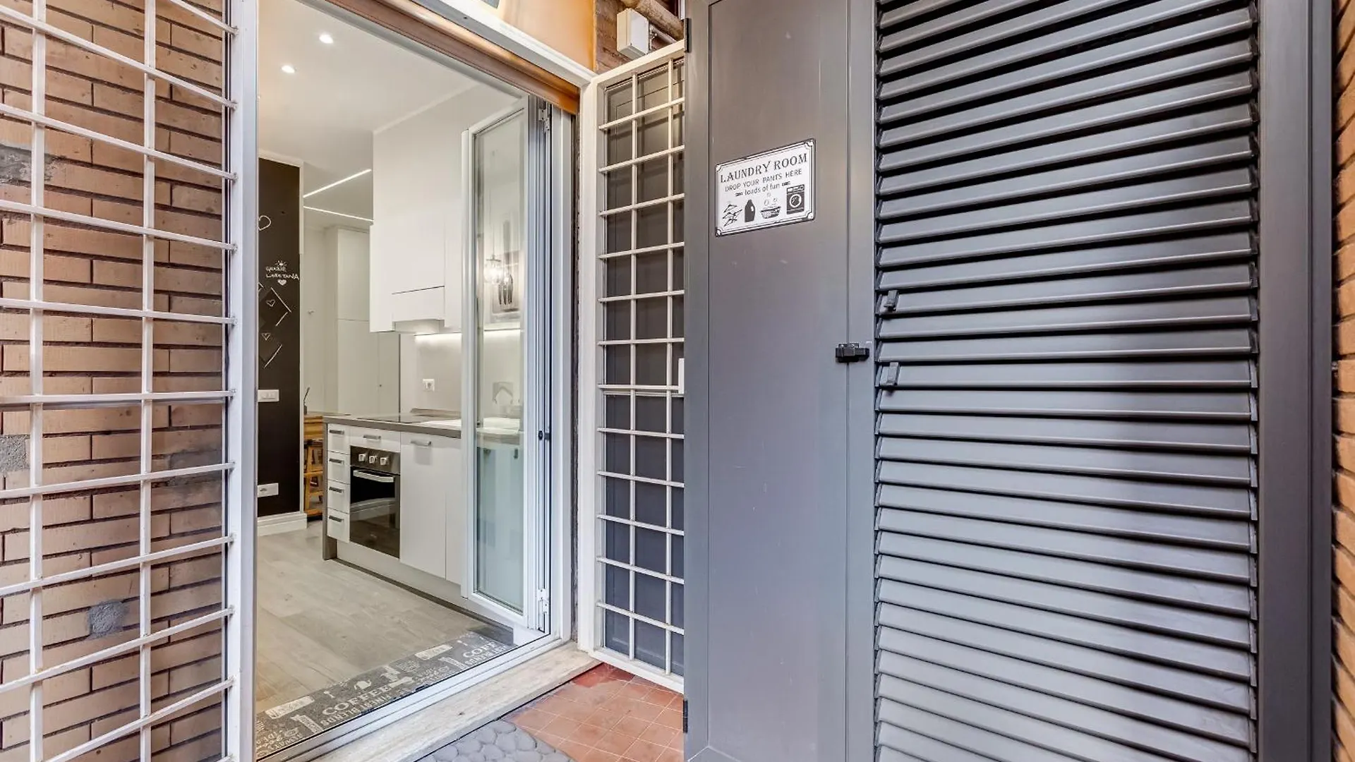 רומא Trastevere-Royal Orchid Apartment איטליה